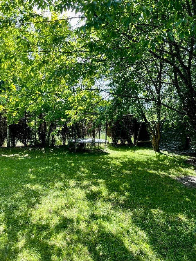 Dom Z Bali Przy Szlaku Vila Kasina Wielka Exterior foto