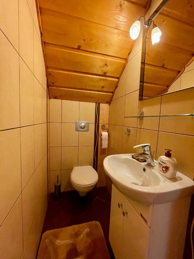 Dom Z Bali Przy Szlaku Vila Kasina Wielka Exterior foto